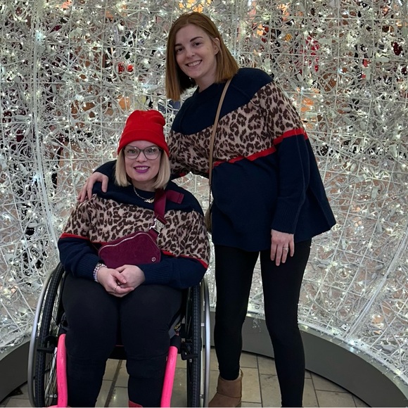 Meet your Posher, Heather - Picture 1 of 1